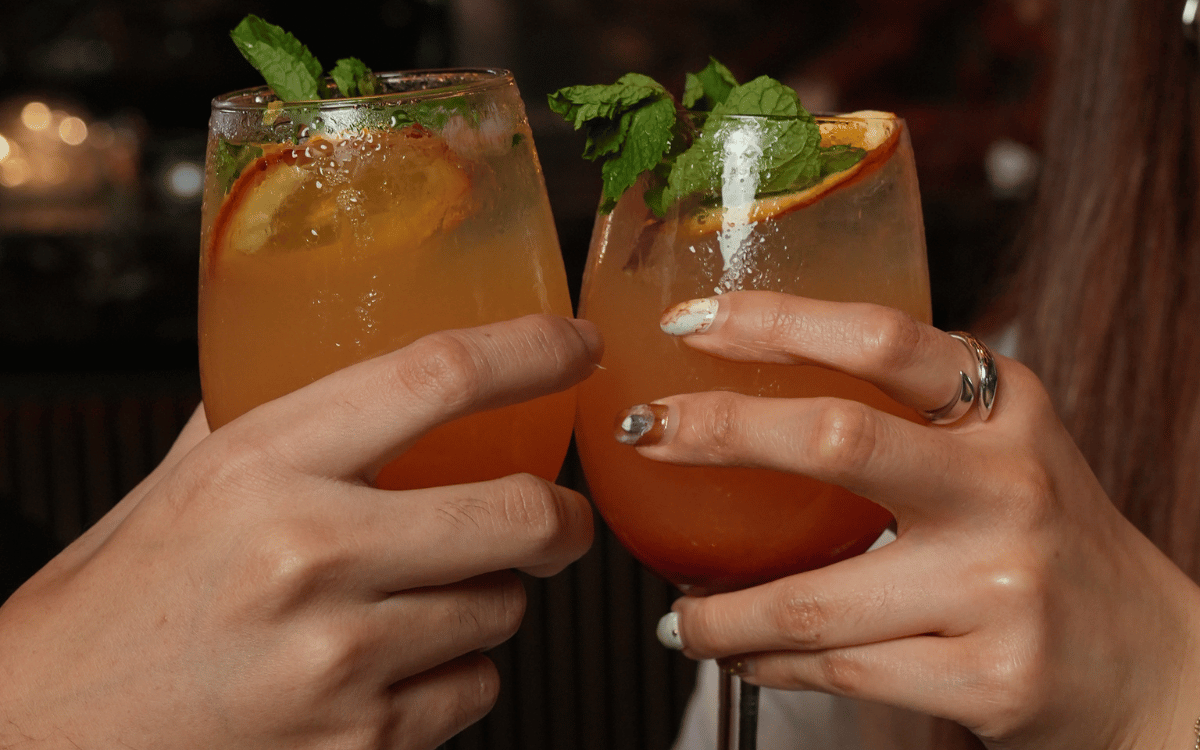 servicio de hostelería con proveedores de bebidas cerca de Sant Cugat
