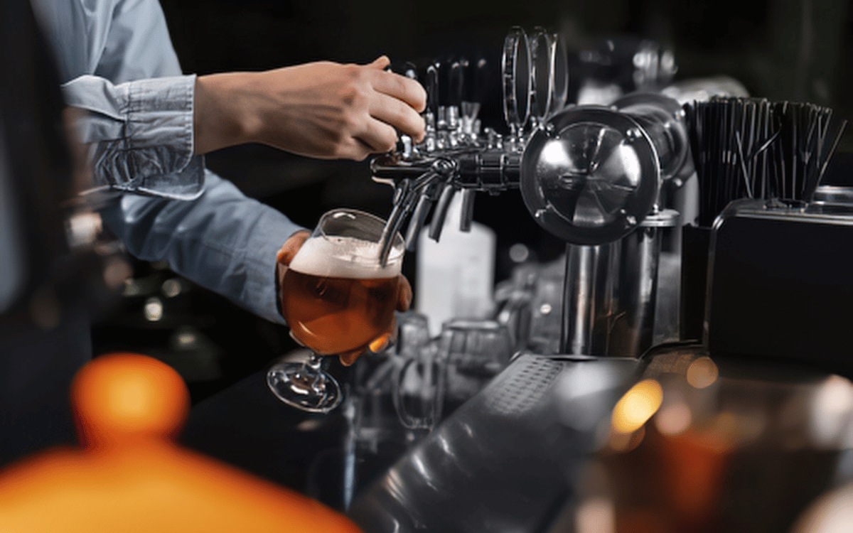 distribución profesional de bebidas para bares cerca de Sant Cugat